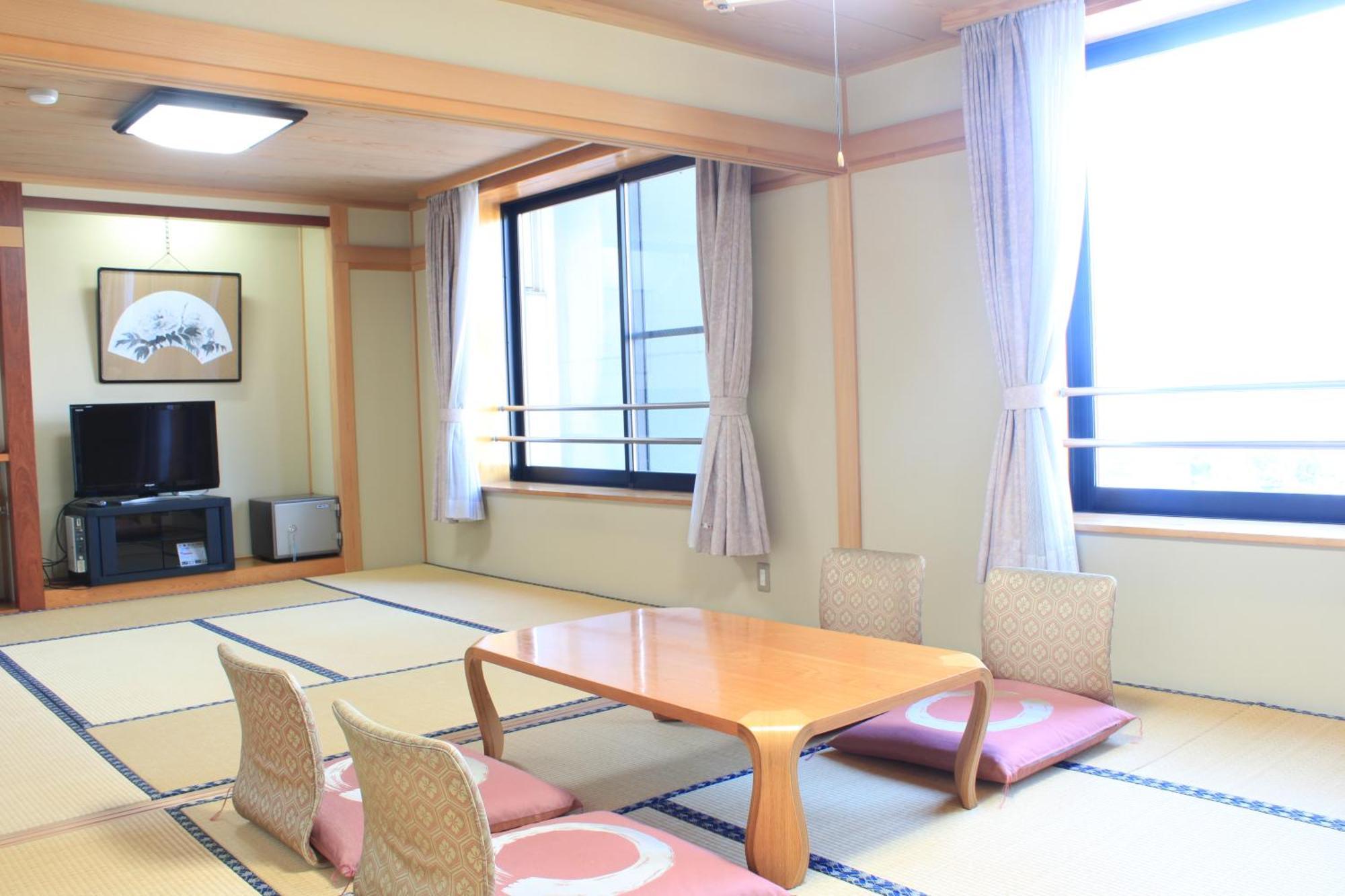 Hotel Omodaka Yamanouchi  Exterior photo